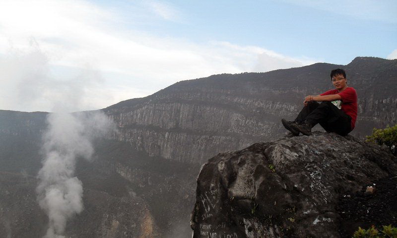 Gunung Gede National park suryakencana