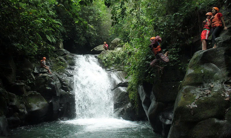 tempat wisata di puncak bogor