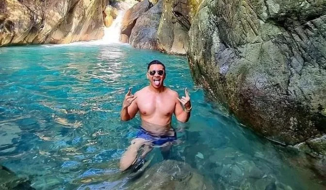 Trekking Sentul menuju Curug Leuwi Hejo dengan jalur 5KM melalui sawah dan sungai