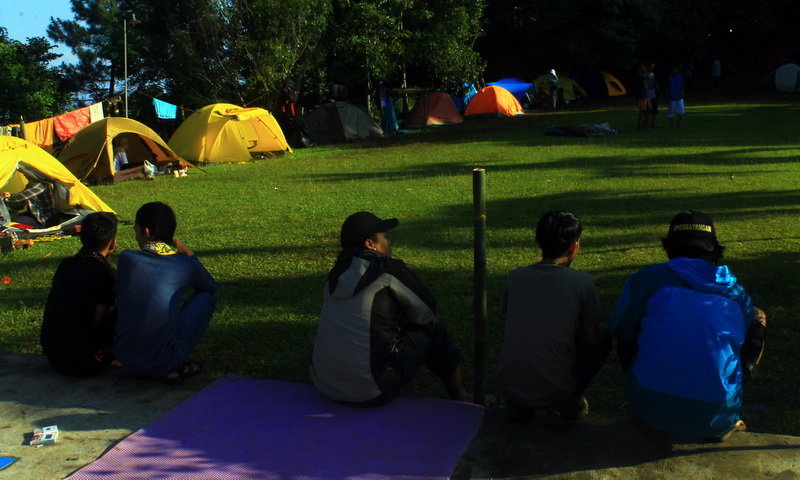 tempat camping di puncak