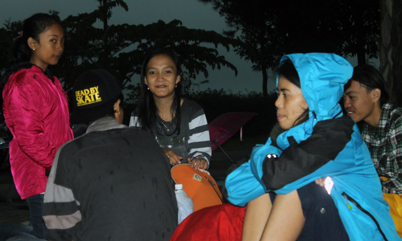 camping ceria outbound merenung