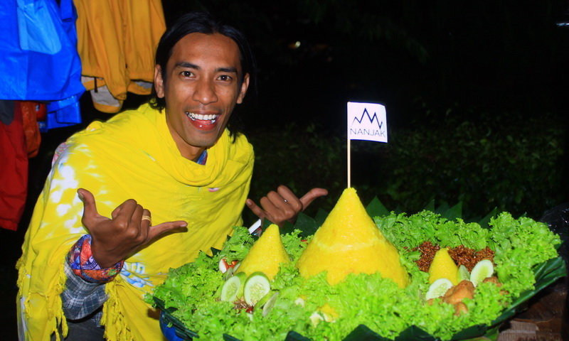 camping ceria outbound tumpeng