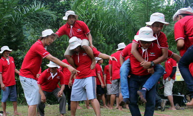 gathering outbound wilmar lari