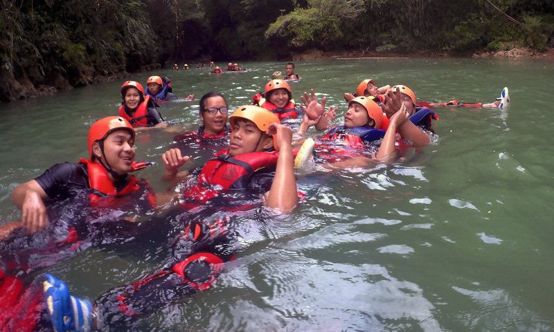 outbound berenang grand canyon