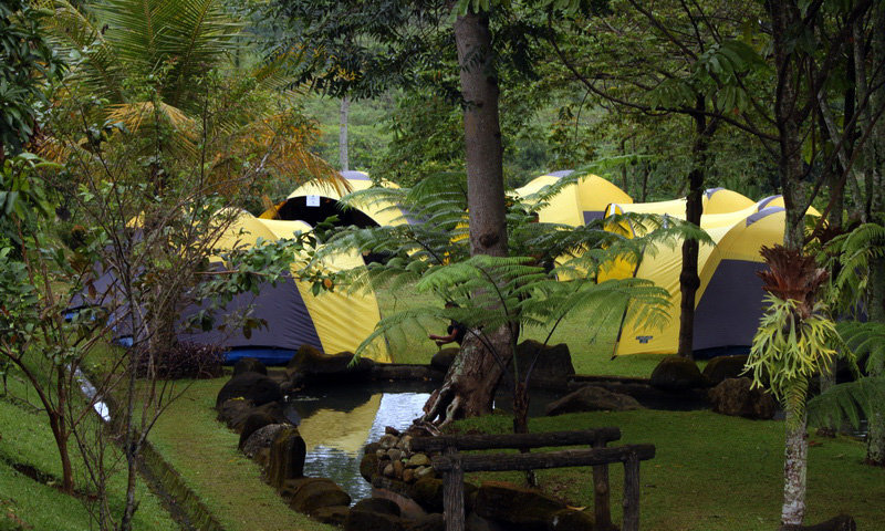 outbound camping di highland