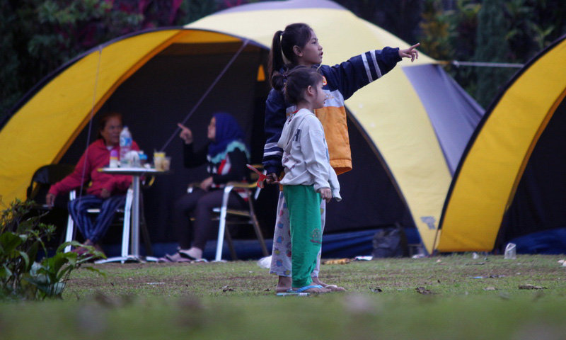 outbound camping keluarga