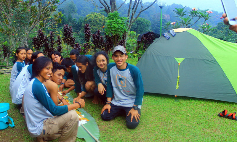 tempat camping di puncak